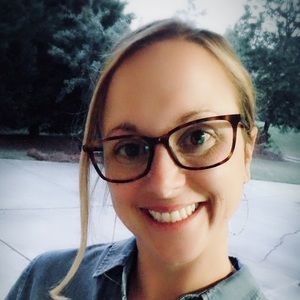 Meet your Posher, Stephanie